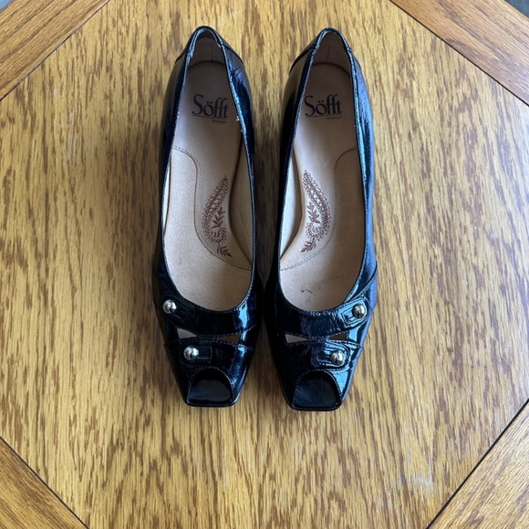 **SOFFT* Black x Beige Peep Toe Low Heels Size 10 - Picture 2 of 8